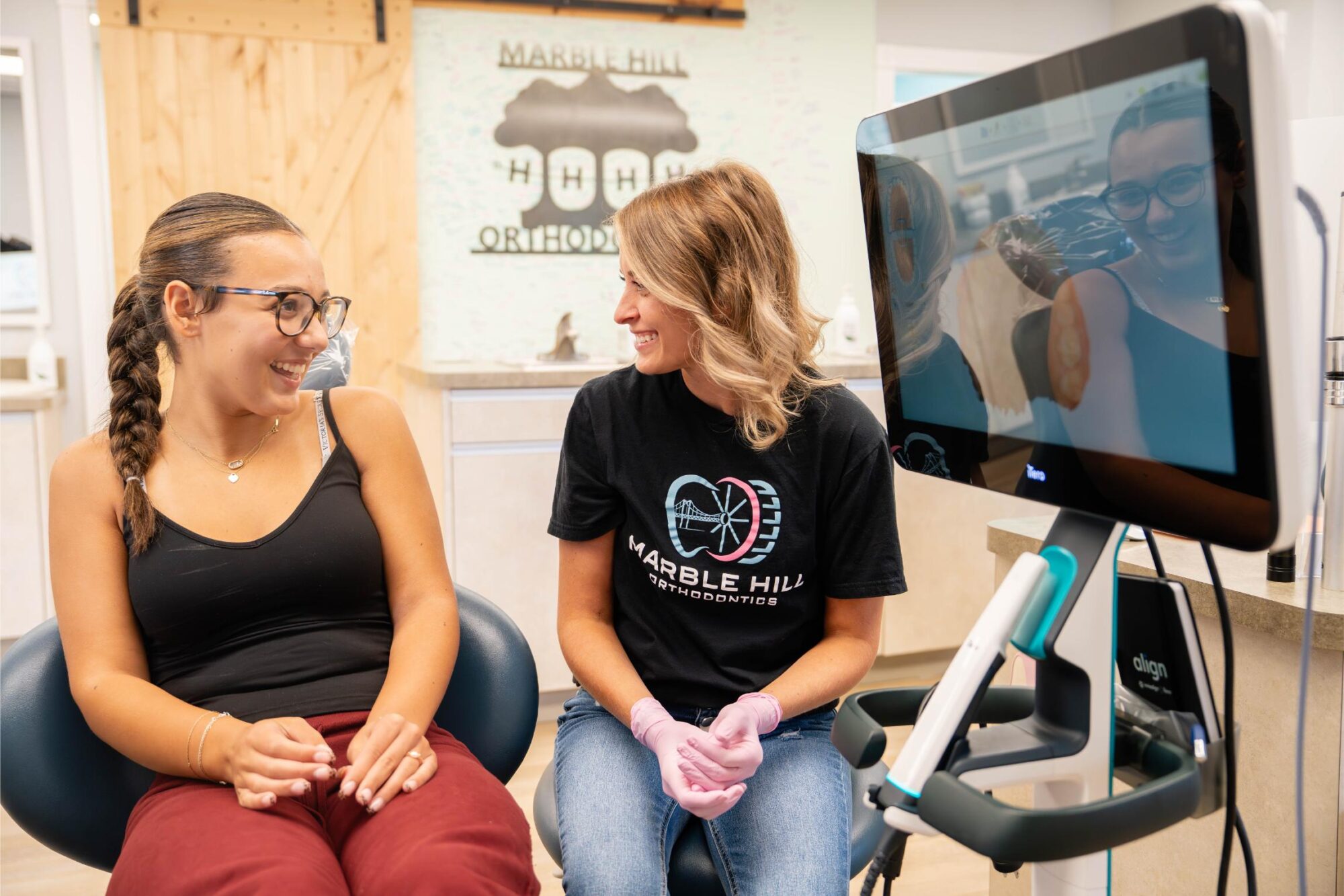 teen smiling with braces